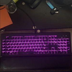 BLACK WIDOW CHROMA V2 KEYBOARD
